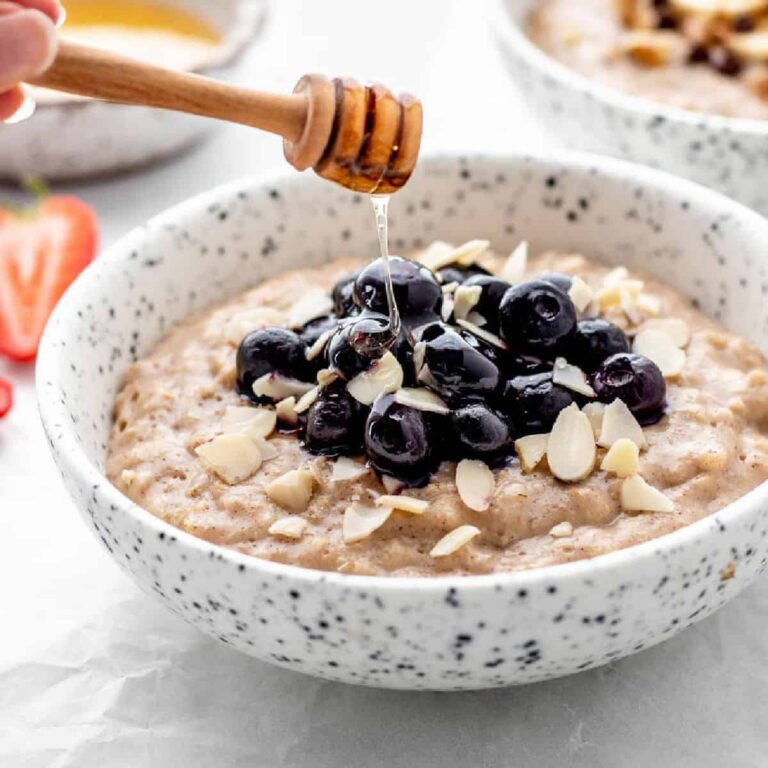 Creamy Oatmeal with Pasteurized Milk in Karachi